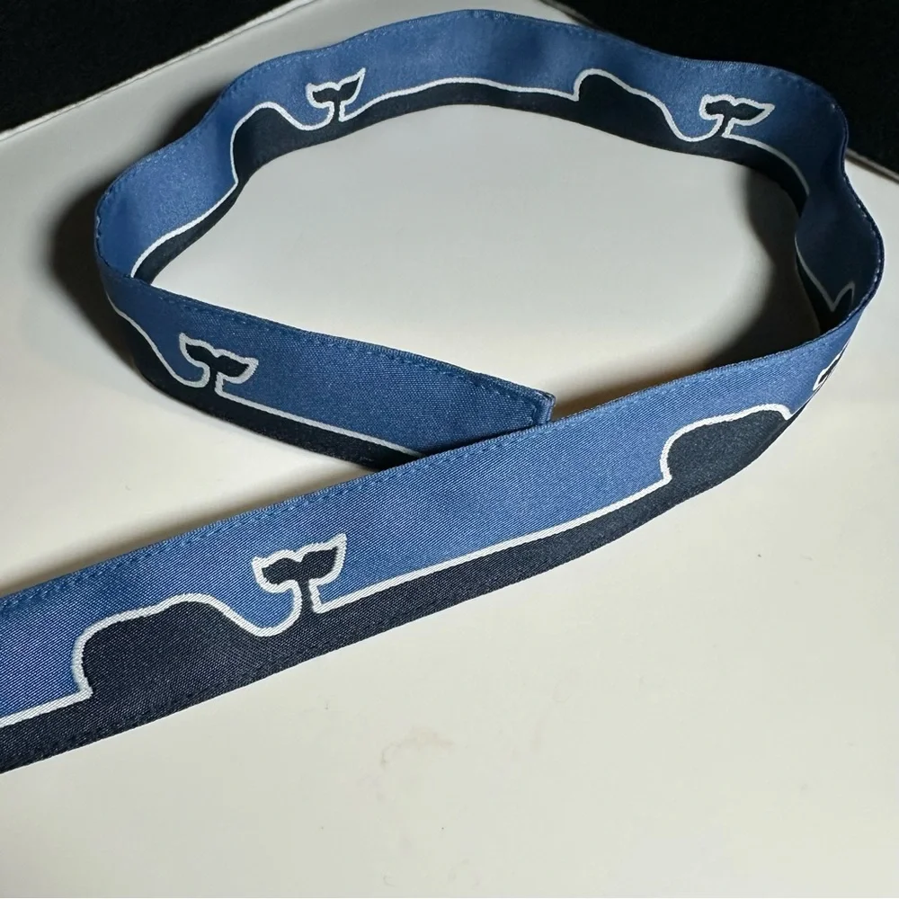 VINEYARD VINES Size M Boy's Blue WHALE LINE D-Ring Belt NWT